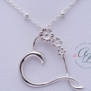 Diana pendant